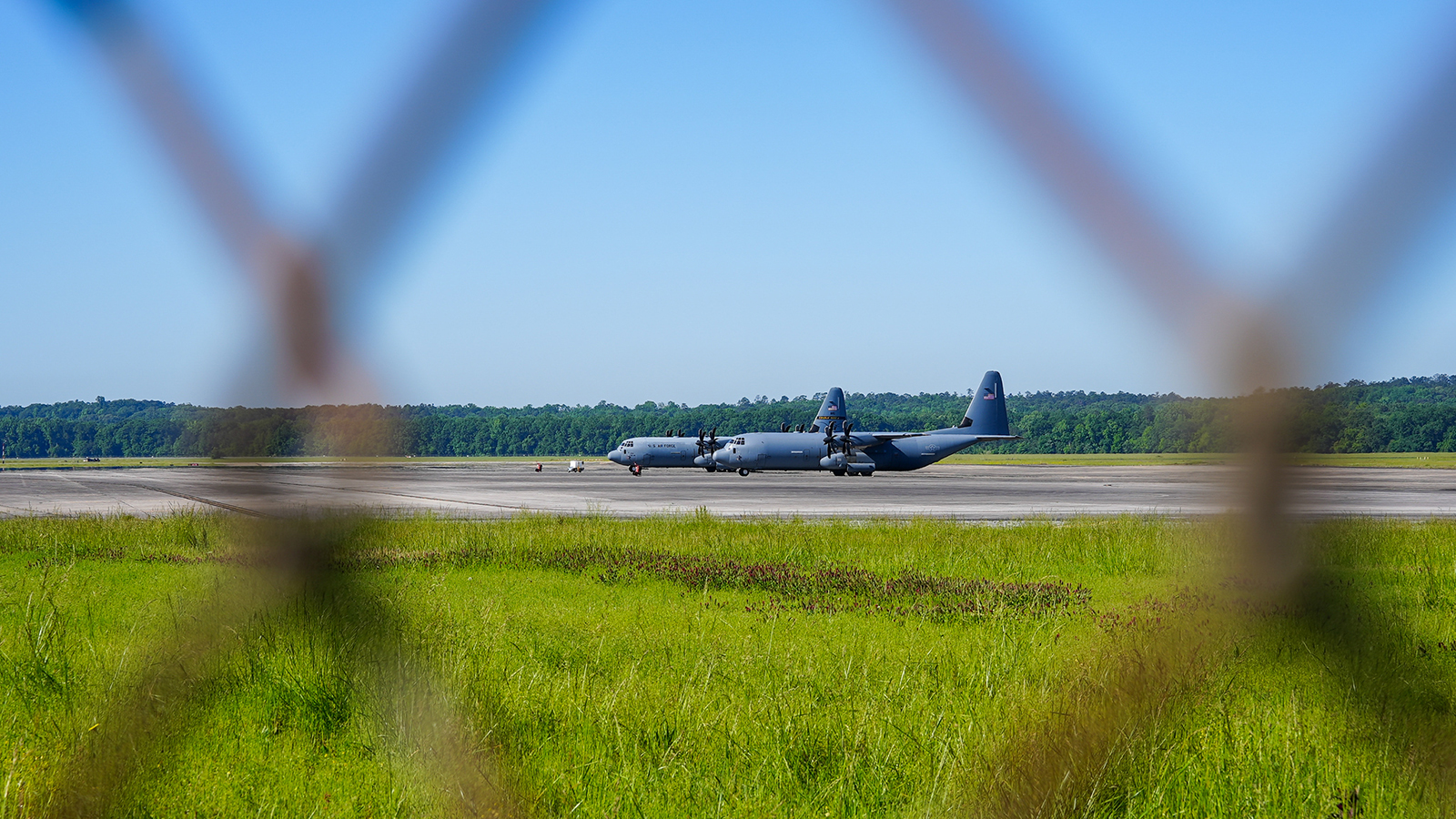 picture of plane on runway